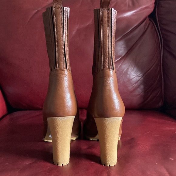 Gucci - Picture 8 of 12